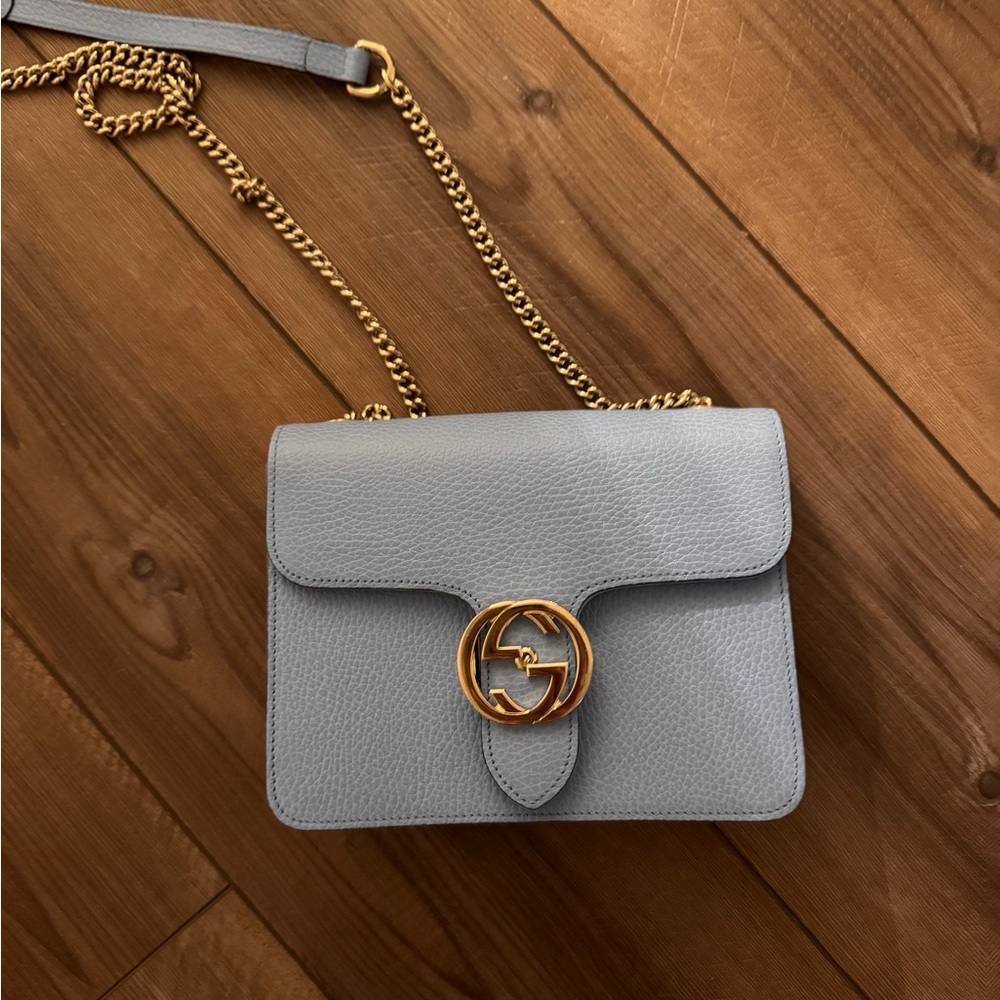 Baby Blue Gucci Crossbody Bag with Chain Strap and Flap Closure